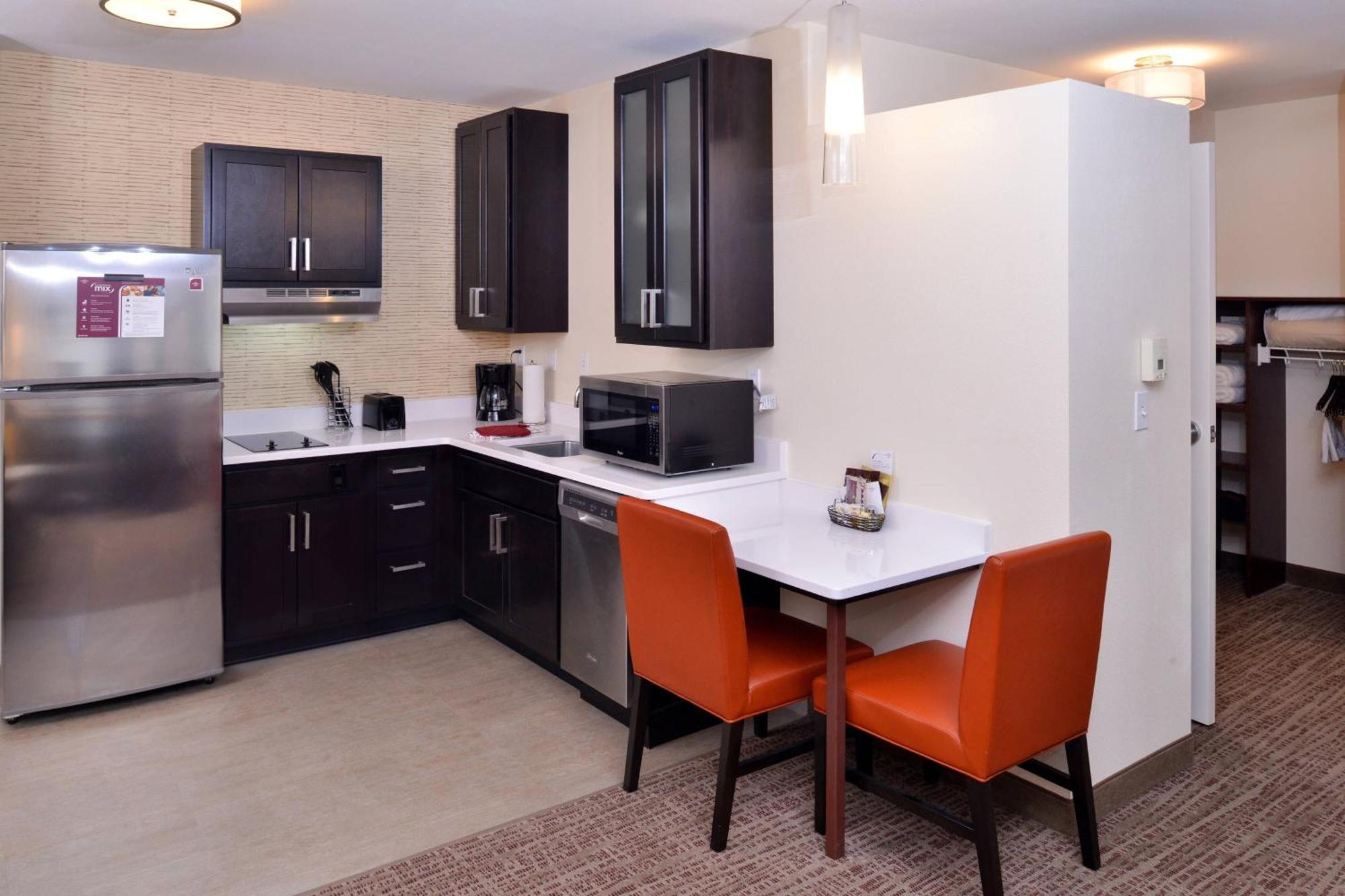 Residence Inn By Marriott Ийст Лансинг Екстериор снимка