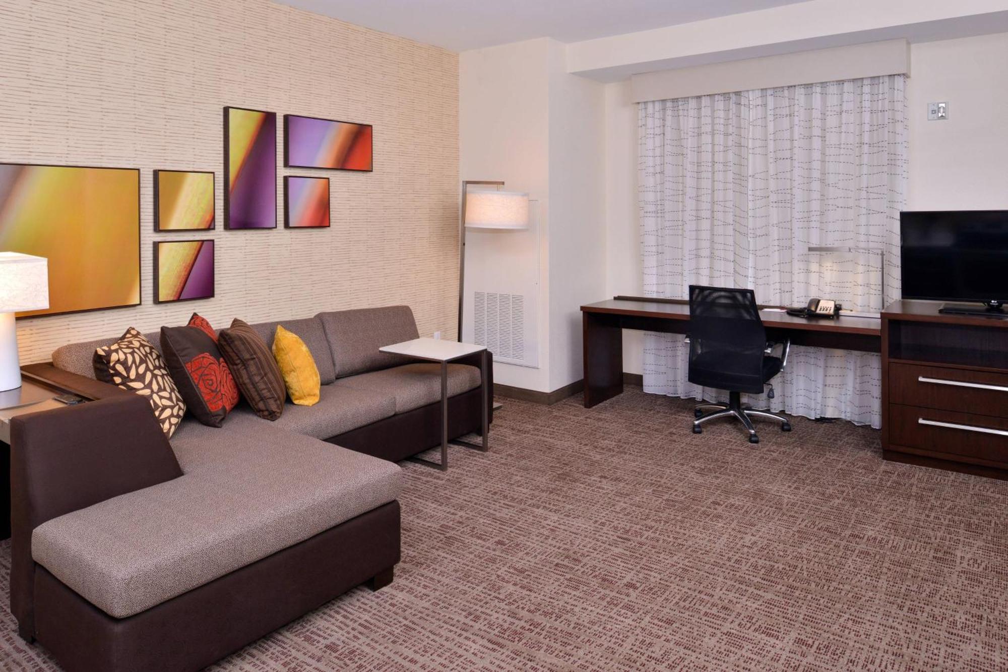 Residence Inn By Marriott Ийст Лансинг Екстериор снимка